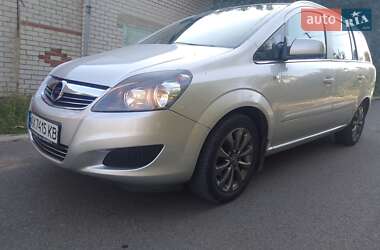 Opel Zafira 2011