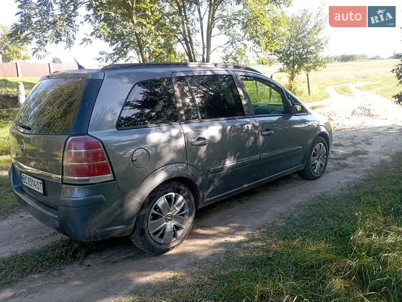 Минивэн Opel Zafira 2006 в Бродах