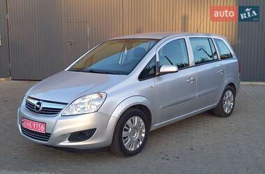 Минивэн Opel Zafira 2009 в Белой Церкви