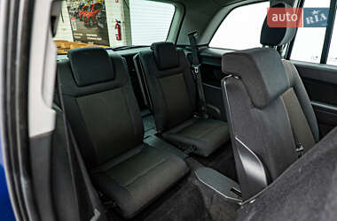 Минивэн Opel Zafira 2011 в 
