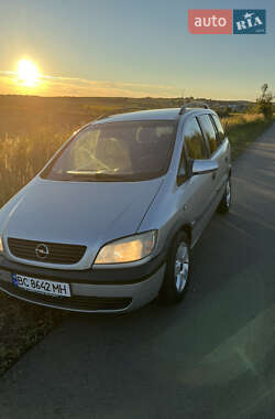 Минивэн Opel Zafira 2000 в Мостиске
