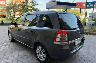 Минивэн Opel Zafira 2009 в 