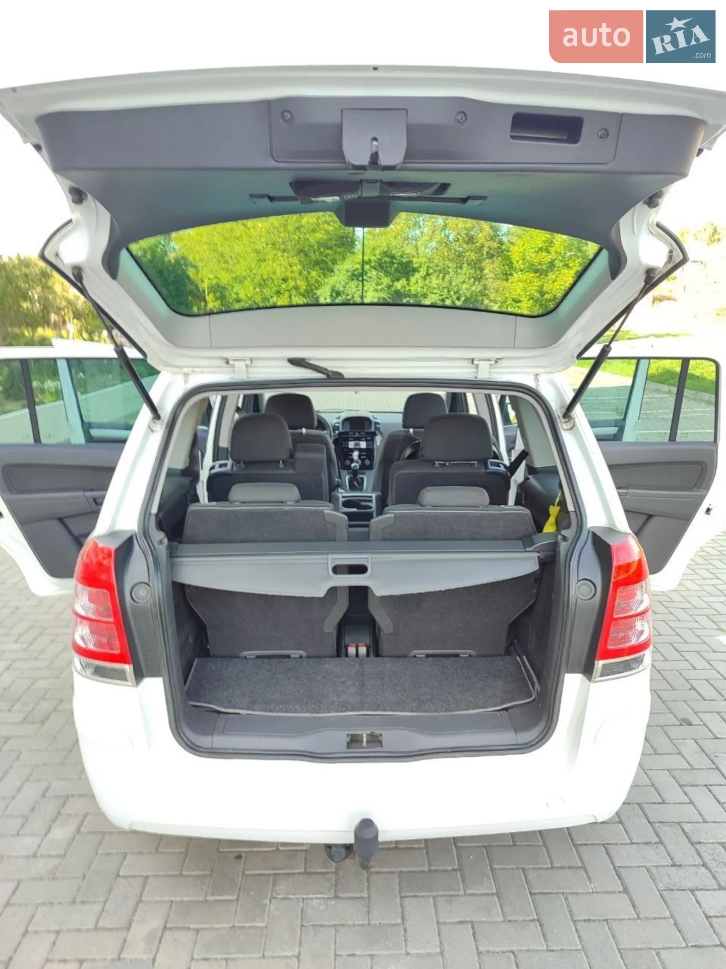 2011 Opel Zafira - мініатюра 16
