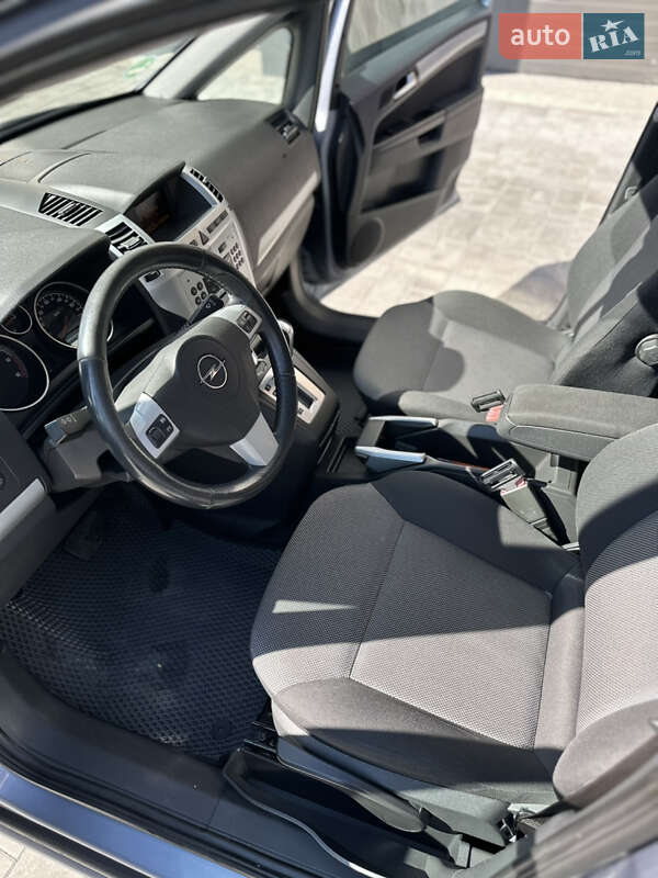 Мінівен Opel Zafira 2009 в Вінниці фото 15 Мінівен Opel Zafira 2009 в Вінниці