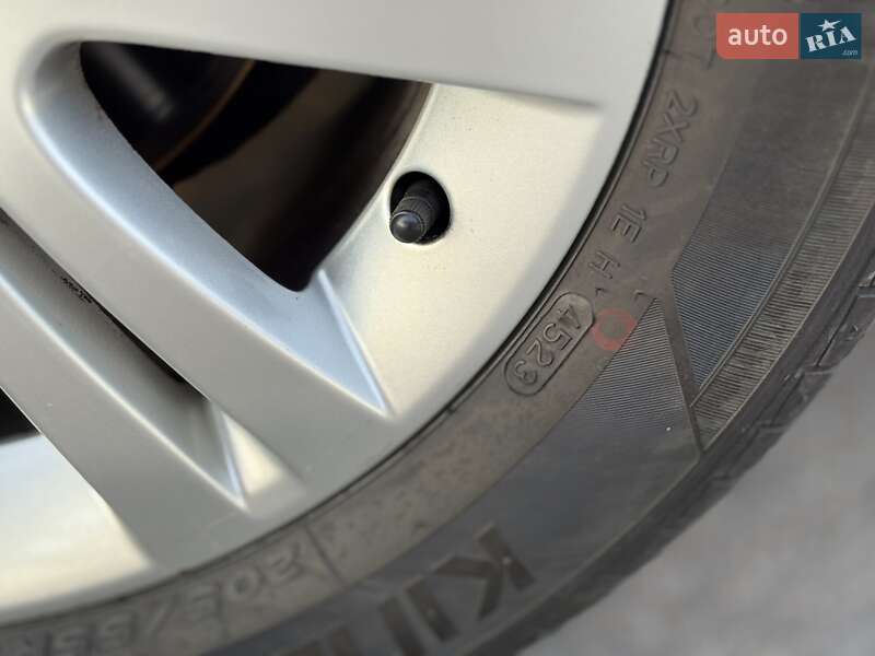Мінівен Opel Zafira 2012 в Шепетівці
