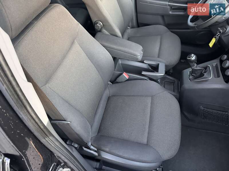 Мінівен Opel Zafira 2012 в Шепетівці