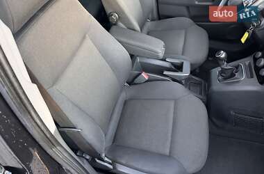 Минивэн Opel Zafira 2012 в 