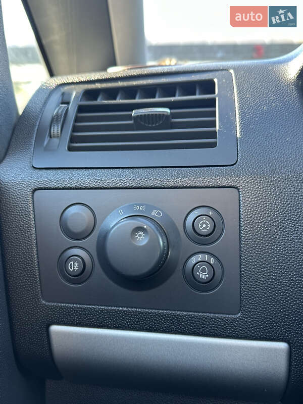 Минивэн Opel Zafira 2011 в Тернополе фото 6 Минивэн Opel Zafira 2011 в Тернополе