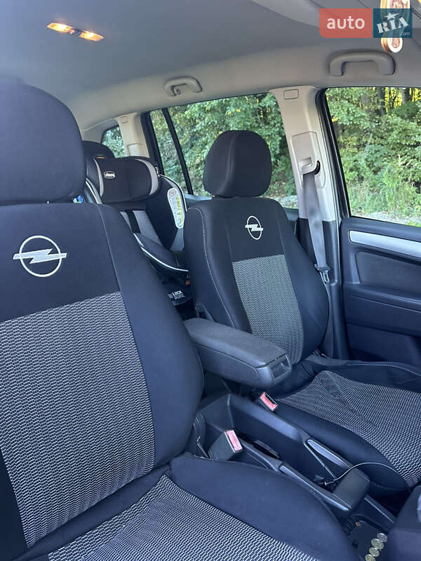 Минивэн Opel Zafira 2011 в Тернополе фото 14 Минивэн Opel Zafira 2011 в Тернополе