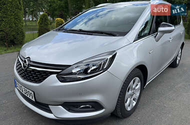 Мінівен Opel Zafira 2017 в Хмельницькому