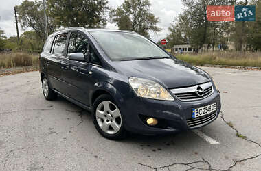 Минивэн Opel Zafira 2008 в Коростене