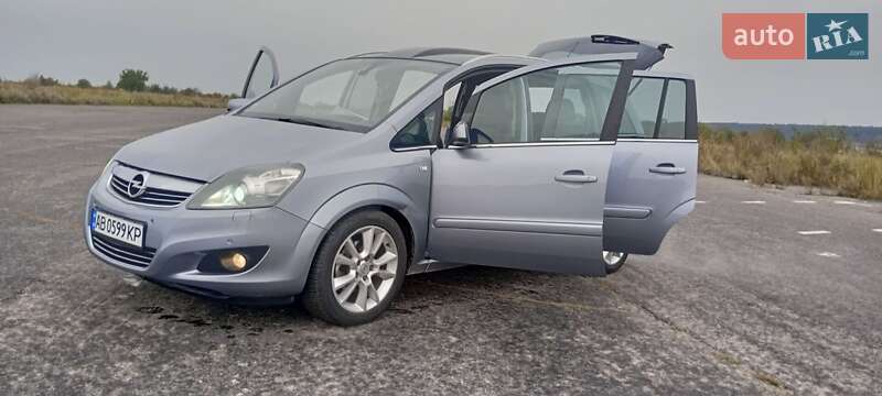 Мінівен Opel Zafira 2009 в Вінниці