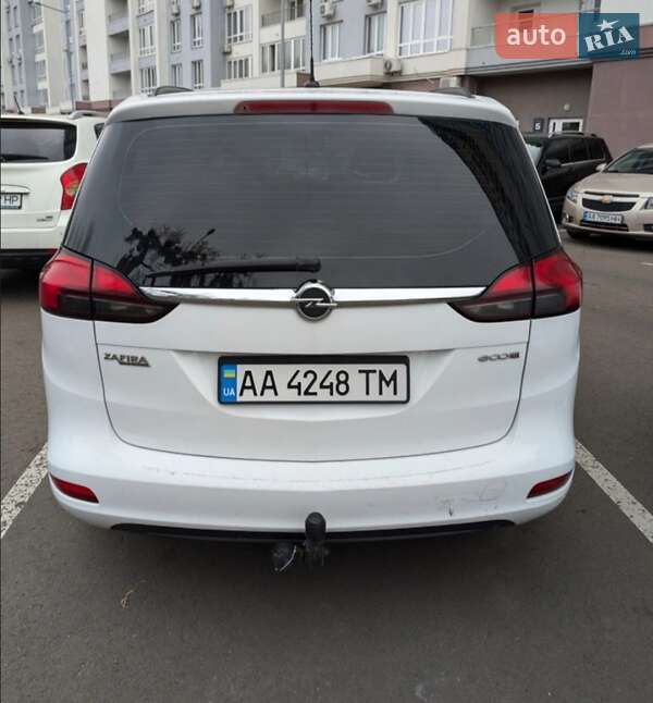 Микровэн Opel Zafira 2013 в Киеве
