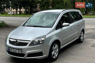 Минивэн Opel Zafira 2007 в 