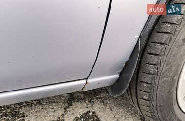 Минивэн Opel Zafira 2001 в Лозовой