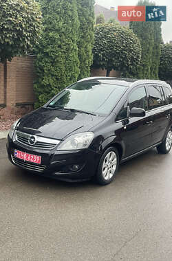 Мінівен Opel Zafira 2010 в Києві