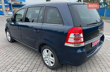 Минивэн Opel Zafira 2011 в Белой Церкви