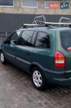 Минивэн Opel Zafira 2001 в 