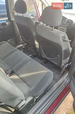 Минивэн Opel Zafira 2004 в  фото 7 Минивэн Opel Zafira 2004 в
