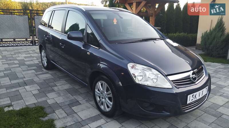 Мінівен Opel Zafira 2010 в Косові фото 18 Мінівен Opel Zafira 2010 в Косові