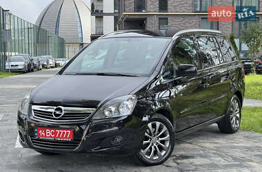 Opel Zafira 2011