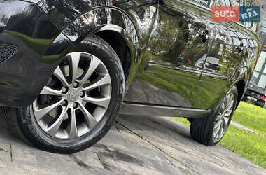 Минивэн Opel Zafira 2011 в 