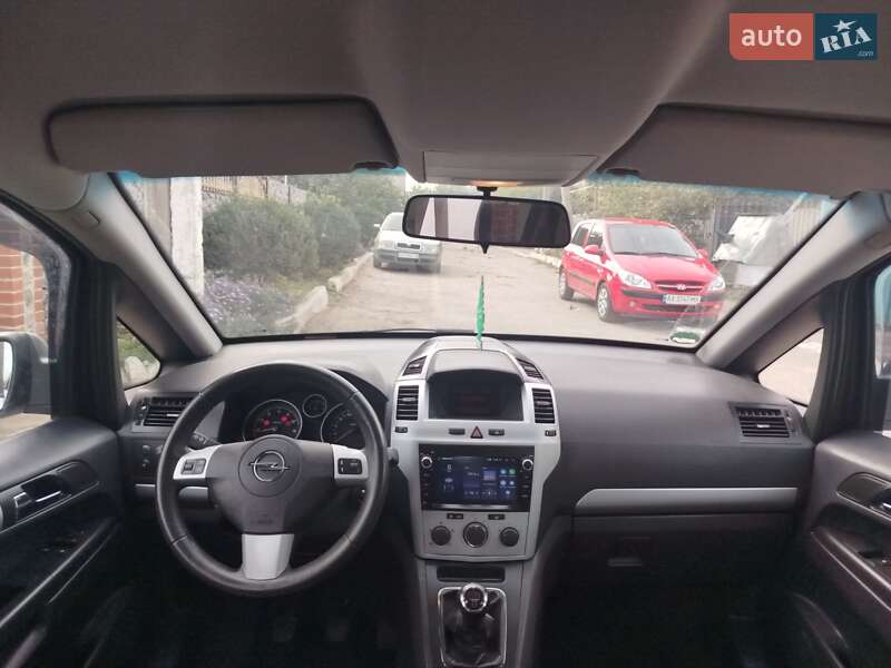 Мінівен Opel Zafira 2009 в Валках фото 80 Мінівен Opel Zafira 2009 в Валках