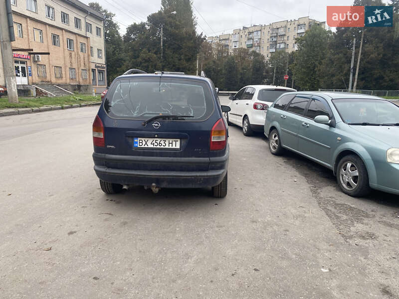 Opel Zafira 2001