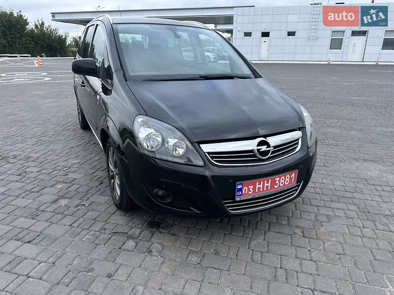 Минивэн Opel Zafira 2010 в Одессе