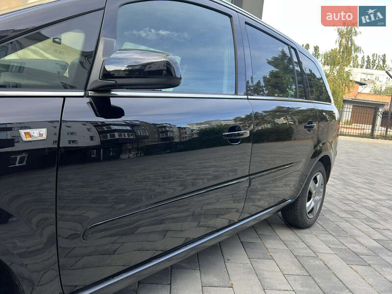 Минивэн Opel Zafira 2008 в Ахтырке фото 4 Минивэн Opel Zafira 2008 в Ахтырке