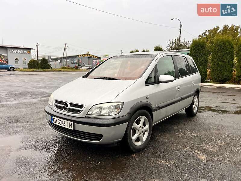 Минивэн Opel Zafira 2003 в 
