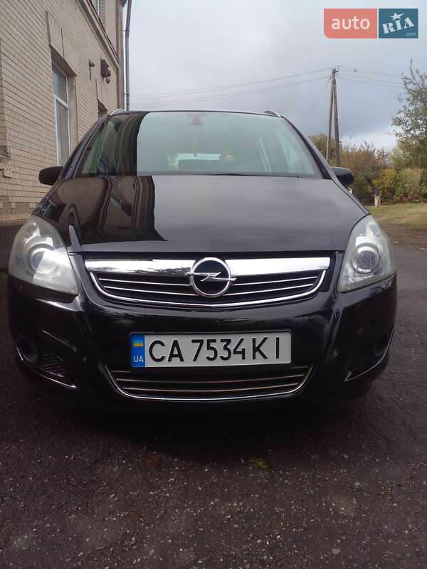 Opel Zafira 2008