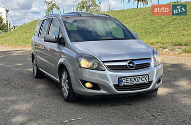 Opel Zafira 2011