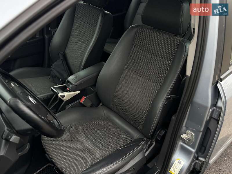 Минивэн Opel Zafira 2008 в Киеве фото 22 Минивэн Opel Zafira 2008 в Киеве
