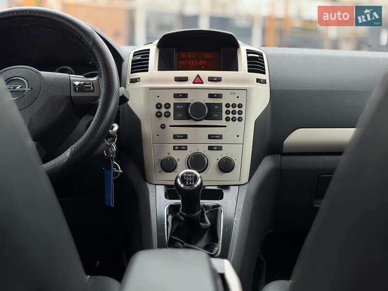 Минивэн Opel Zafira 2008 в Киеве фото 42 Минивэн Opel Zafira 2008 в Киеве