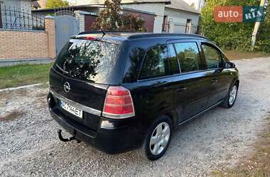 Минивэн Opel Zafira 2005 в  фото 5 Минивэн Opel Zafira 2005 в