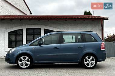 Минивэн Opel Zafira 2008 в 