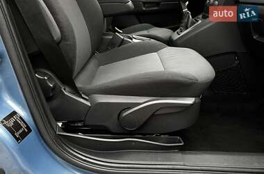 Минивэн Opel Zafira 2008 в 