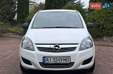 Мінівен Opel Zafira 2009 в  фото 12 Мінівен Opel Zafira 2009 в