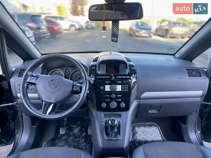 Минивэн Opel Zafira 2010 в Трускавце фото 29 Минивэн Opel Zafira 2010 в Трускавце