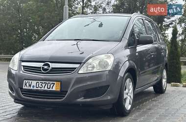 Мінівен Opel Zafira 2010 в Тернополі