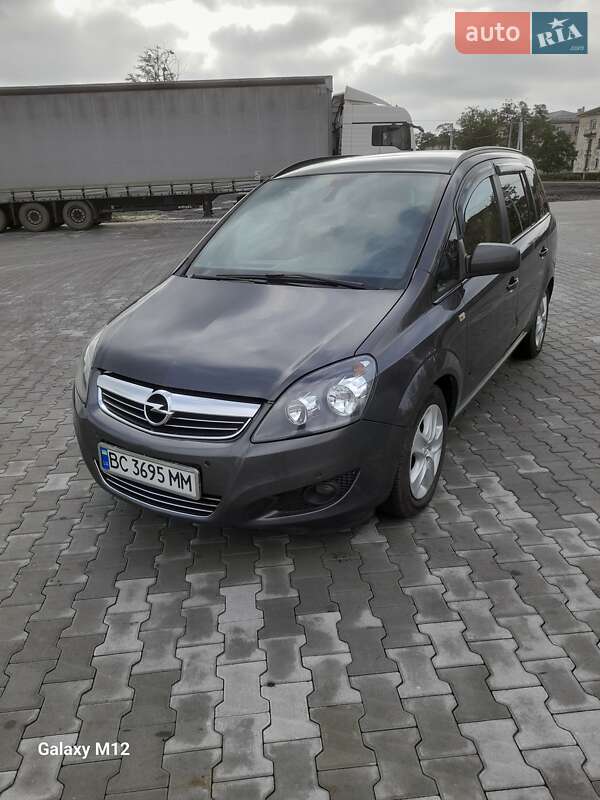 Мінівен Opel Zafira 2011 в Соснівці