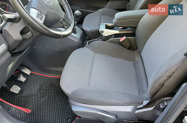 Минивэн Opel Zafira 2008 в 