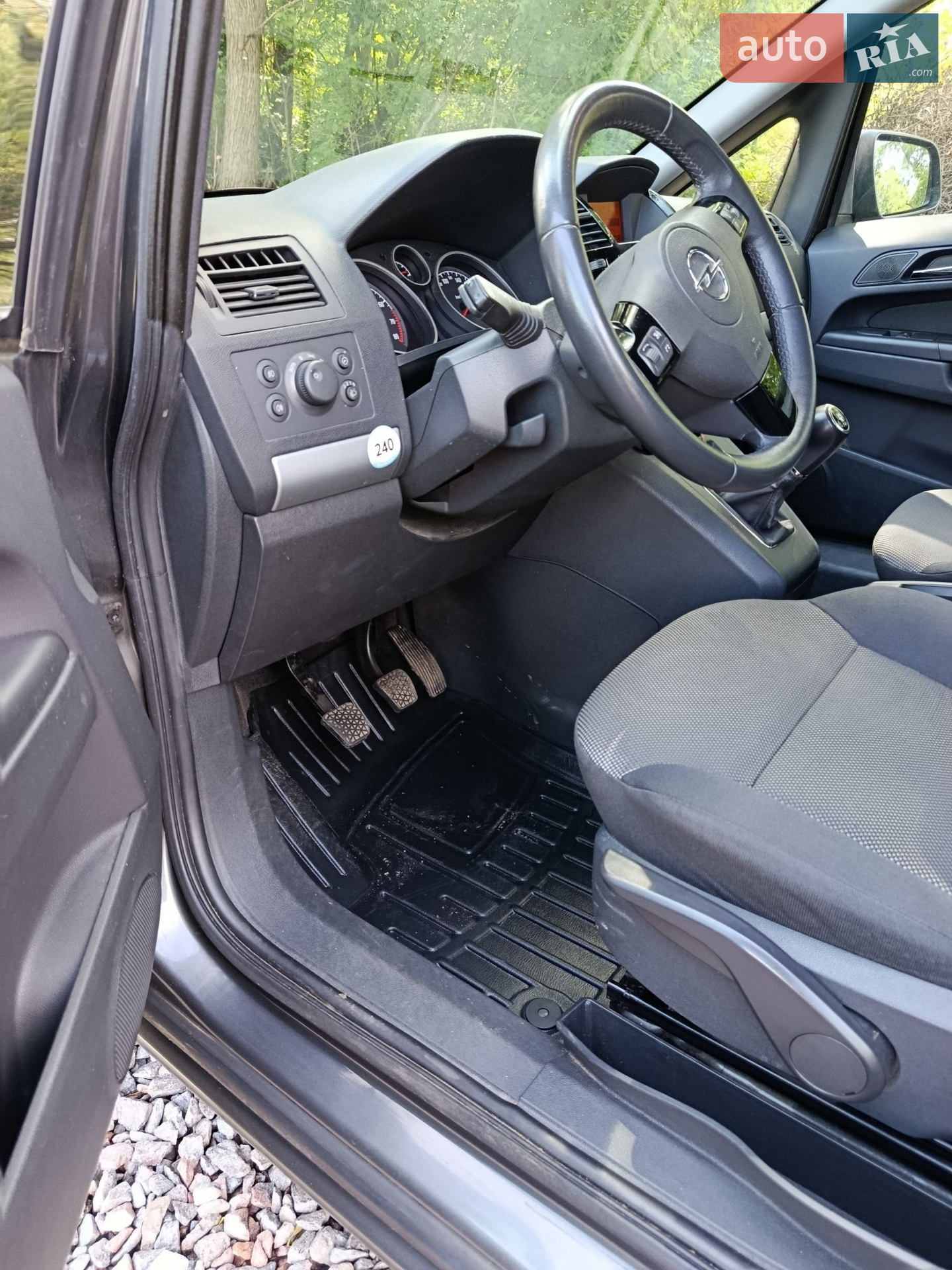 2011 Opel Zafira - мініатюра 11