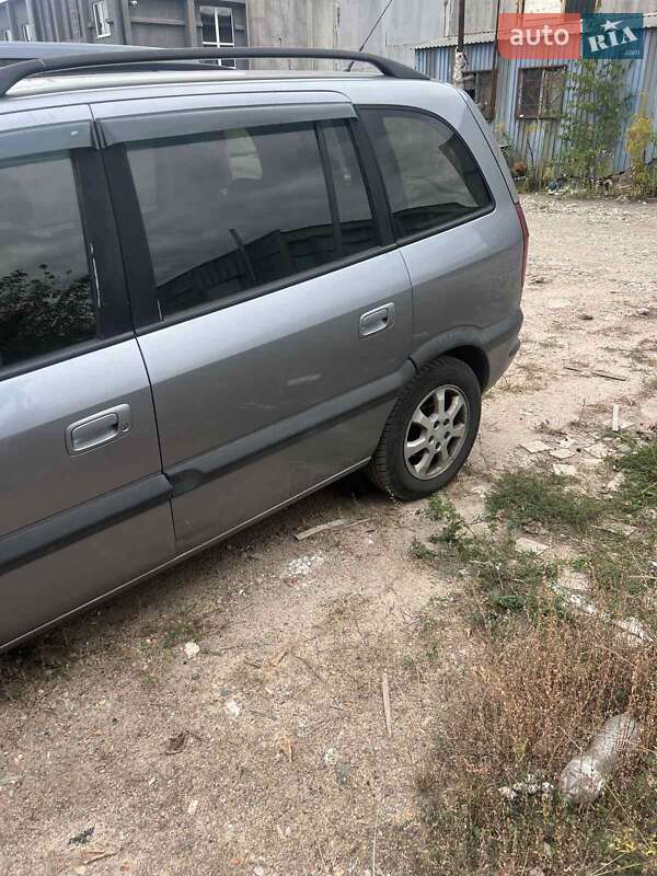 Минивэн Opel Zafira 2003 в Харькове фото 7 Минивэн Opel Zafira 2003 в Харькове