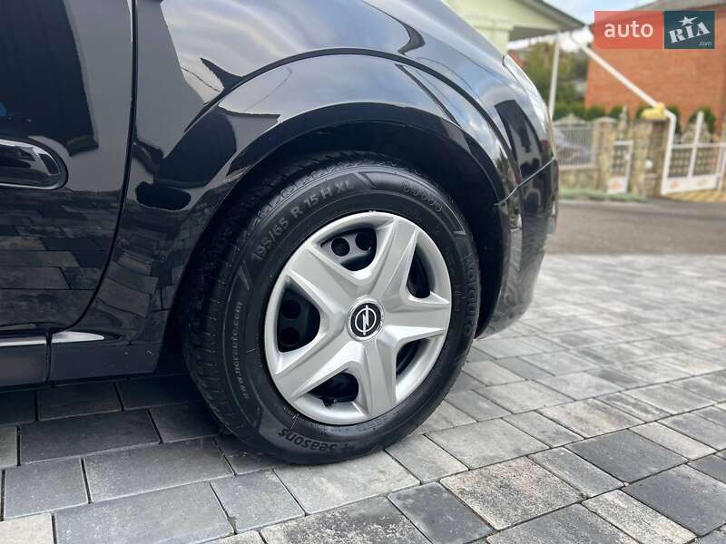 Мінівен Opel Zafira 2011 в Хмельницькому