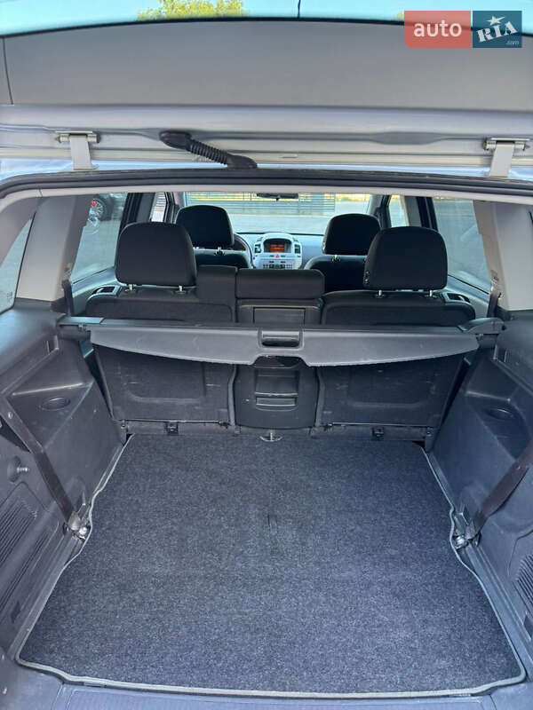 Минивэн Opel Zafira 2012 в Черновцах