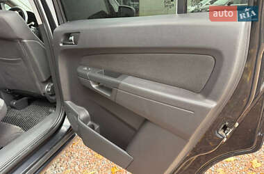 Минивэн Opel Zafira 2013 в 