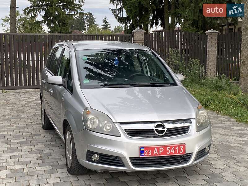 Opel Zafira 2008
