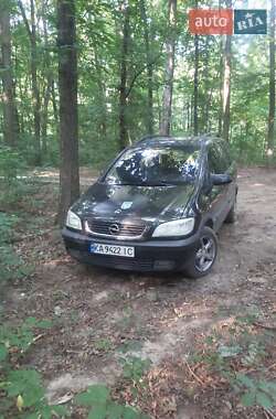Минивэн Opel Zafira 2002 в Баре